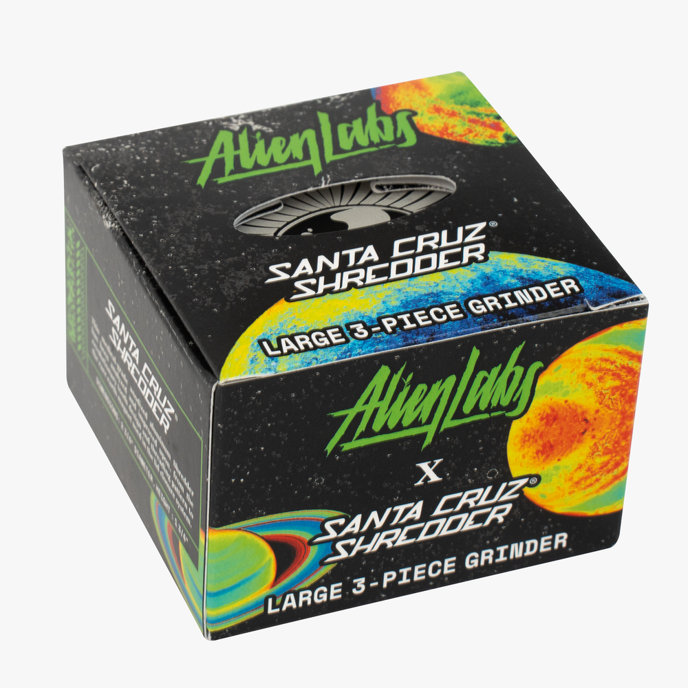 
                  
                    AlienLabs x Santa Cruz Shredder Large 3-piece Grinder (Matte Black)
                  
                
