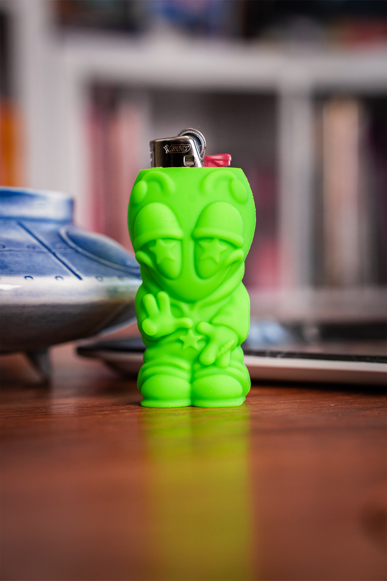 Gus Patchouli Lighter Sleeve (Green)