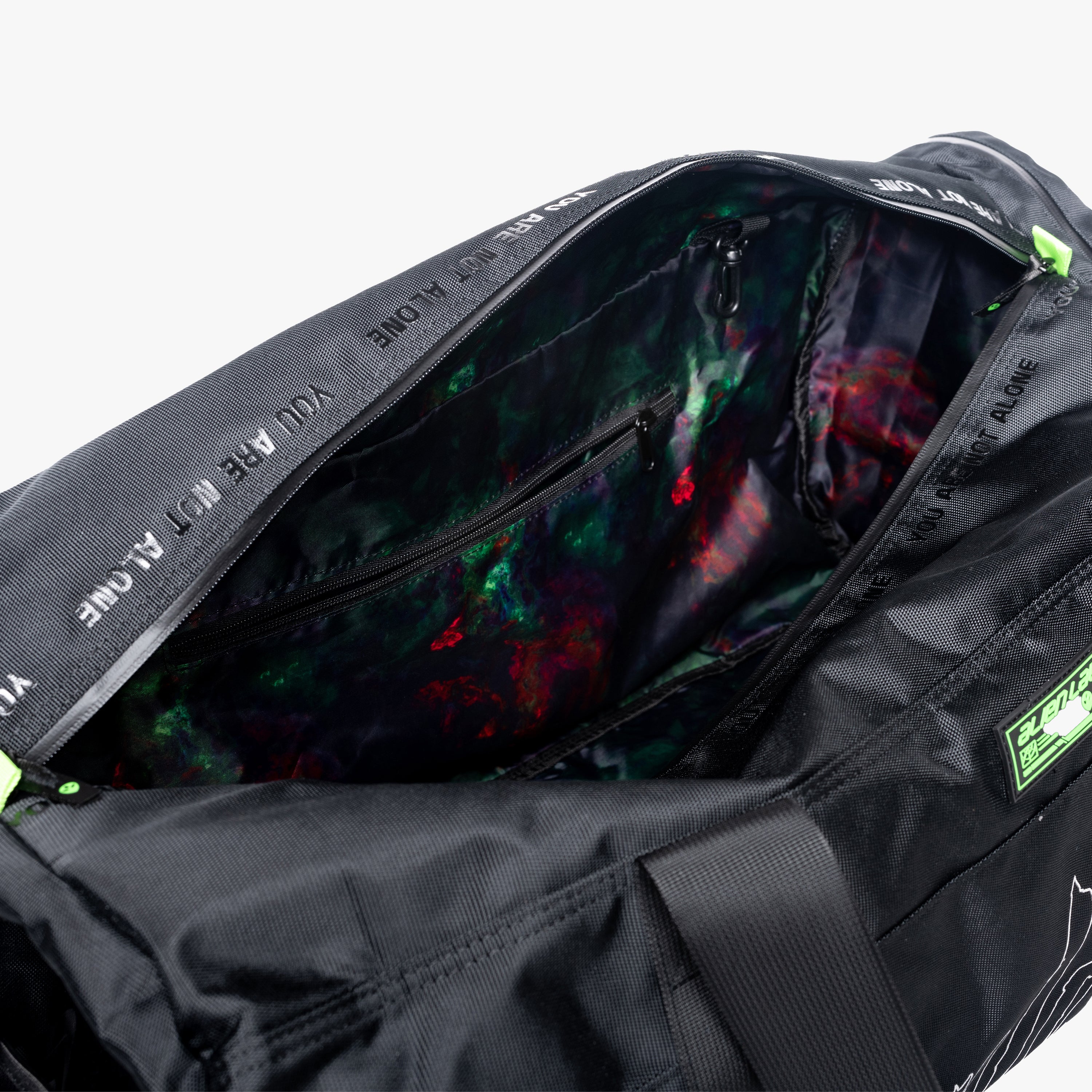 4D Traveler Duffle Bag (Black)