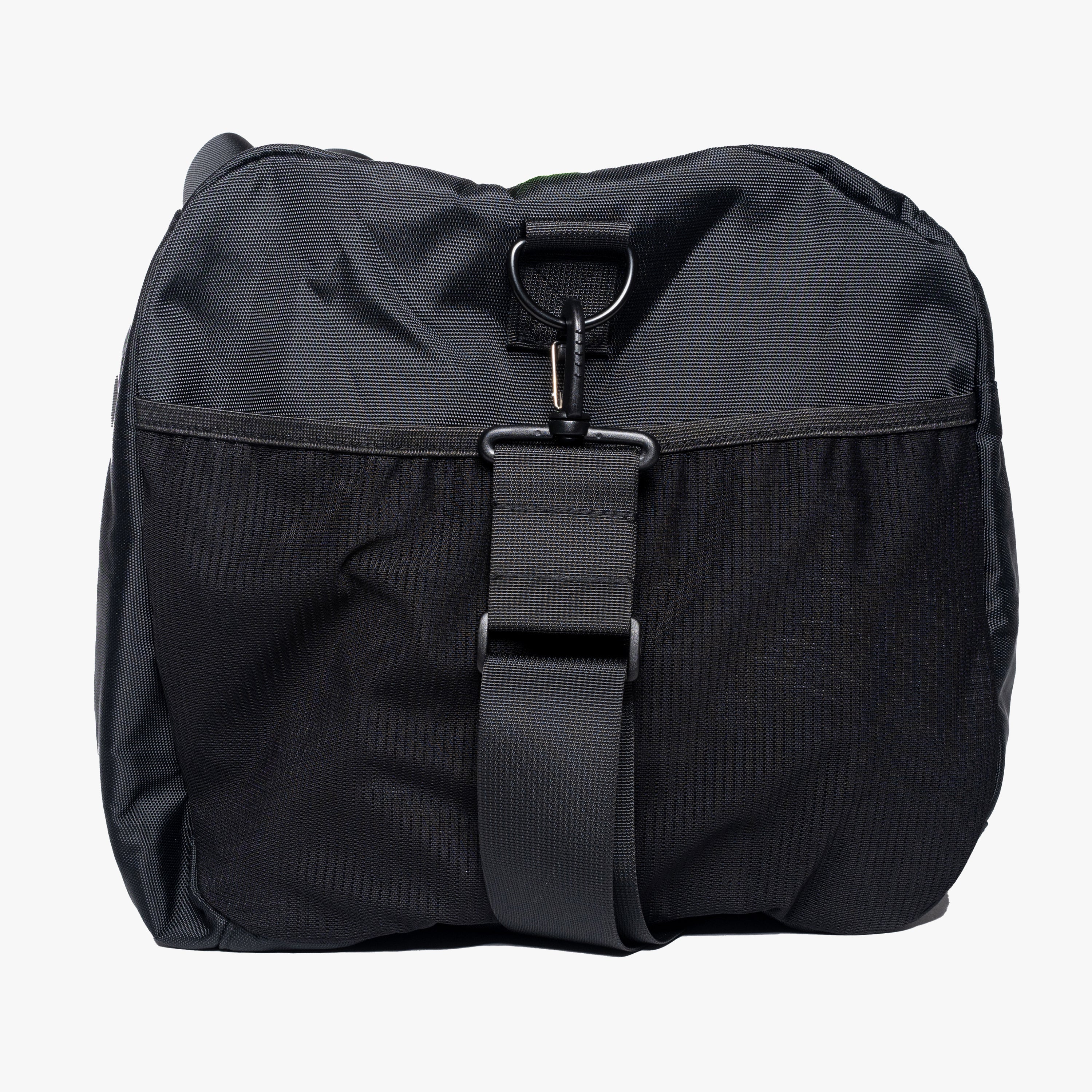 4D Traveler Duffle Bag (Black)